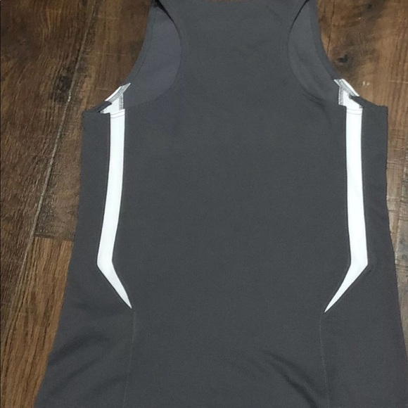 Loyola Greyhounds kick Track singlet grey Running - Picture 2 of 3